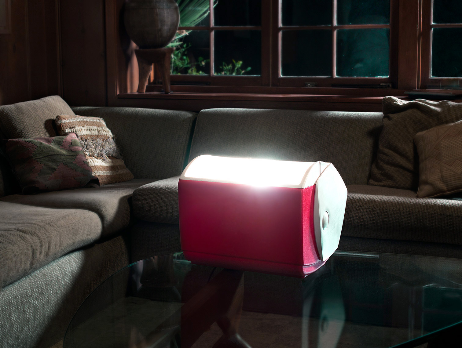 glowing_cooler_WEB_FINAL